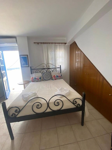 Room 5, Aeolos Apartments, South Aegean