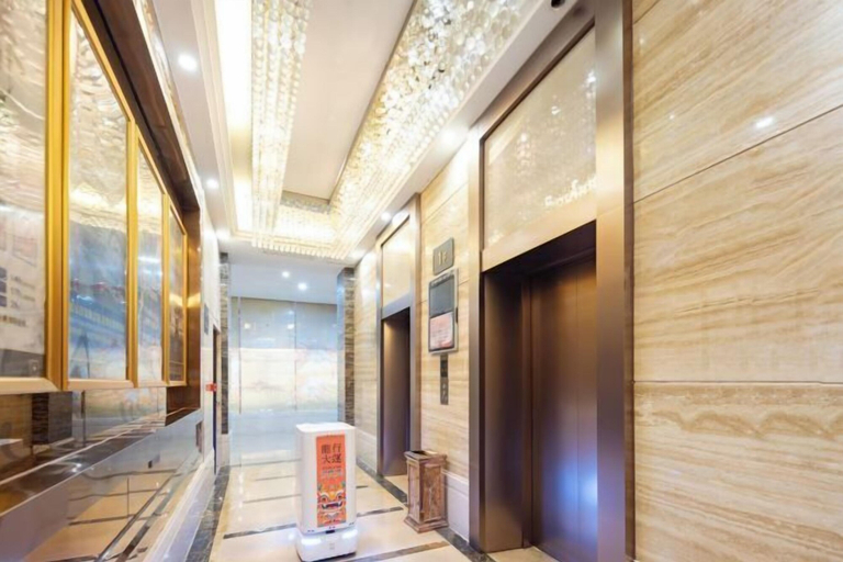 Others 5, Huang Ting Hotel, Nanchang