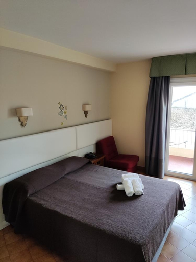 Bedroom 3, Hotel Nuevo Cachalote, Pontevedra