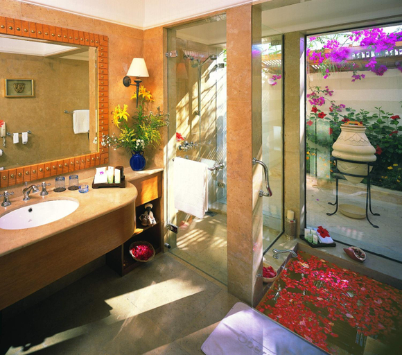 Bathroom 4, The Oberoi Beach Resort, Sahl Hasheesh, Safaja