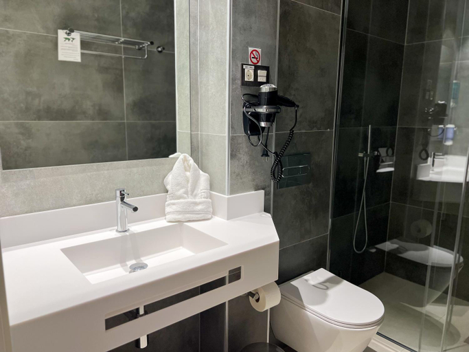 Bathroom 4, Hotel MG Poniente, Las Palmas
