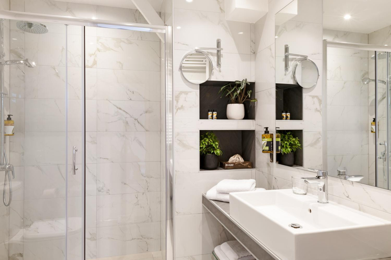 Bathroom 4, Thess Residences, Central Macedonia
