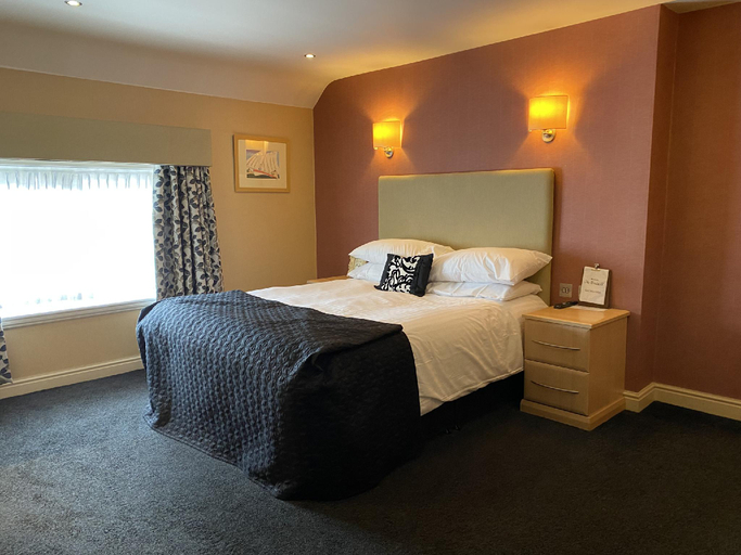 Others 3, The Windmill Inn, Cheshire East