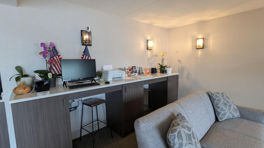 Public Area 3, Superior Stay Hotel, Marquette