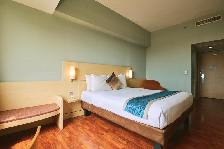 Bedroom 30