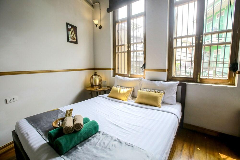 Bedroom 3, 103 - Bed and Brews, Samphantawong