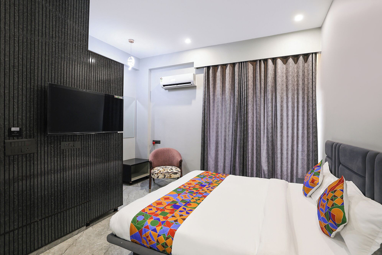 Bedroom 3, Fabhotel Inn Of Joy, Gautam Buddha Nagar