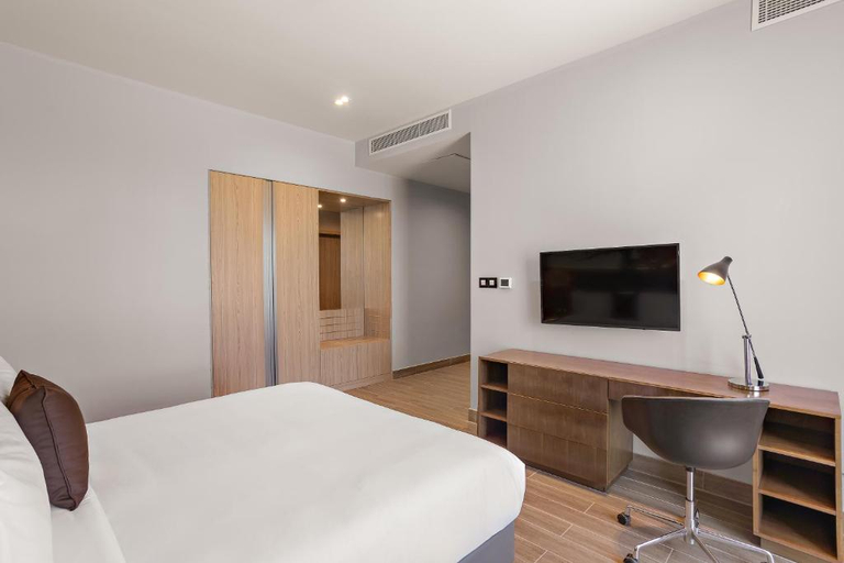 Bedroom 4, Barcelo Hotel & Residences, Bahrain, Manama