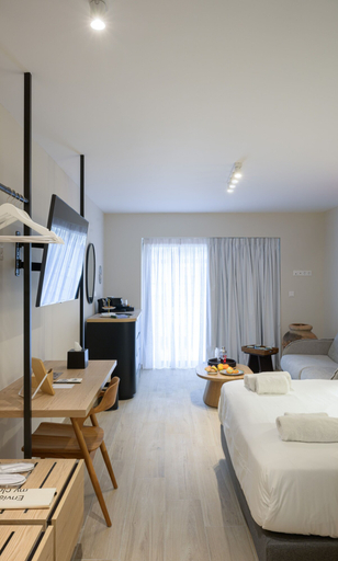 Bedroom 3, Vision Lavraga, Attica