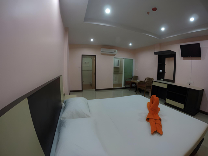 Bedroom 3, AA Pattaya Ville Hotel, Pattaya