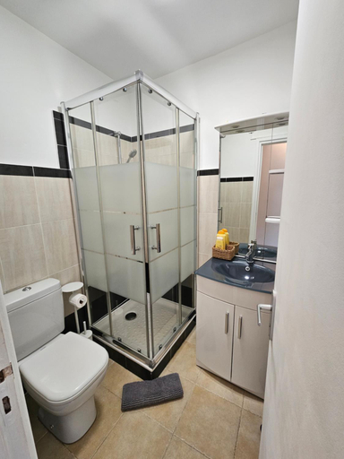 Bathroom, Chez Louis, Var