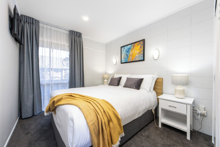 Bedroom 3, Epsom Motel, Waitakere