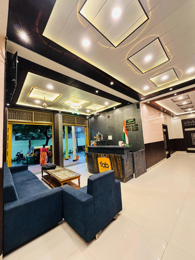 Others 4, S R HOTEL, Varanasi