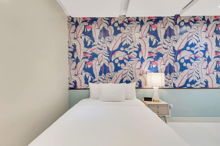 Bedroom 2, Red Door Inn