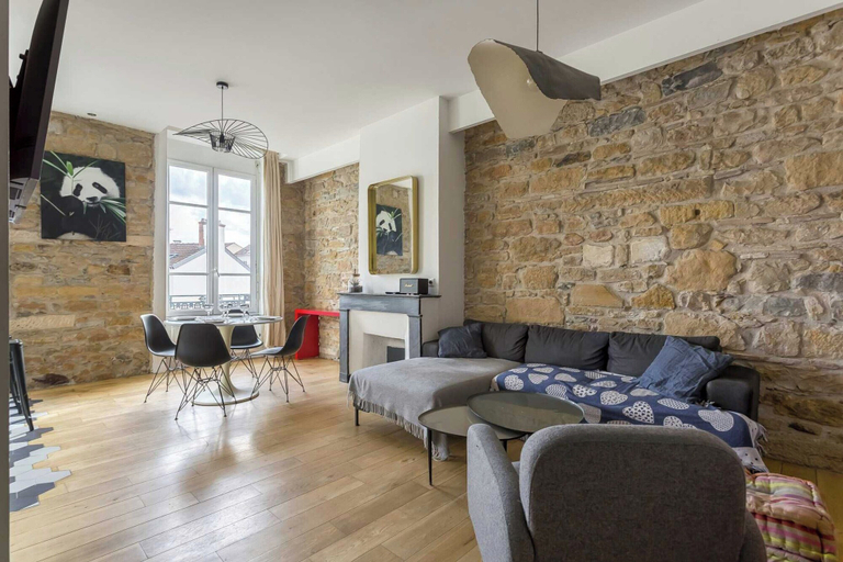 Living area 2, Dify Bechevelin, Rhône