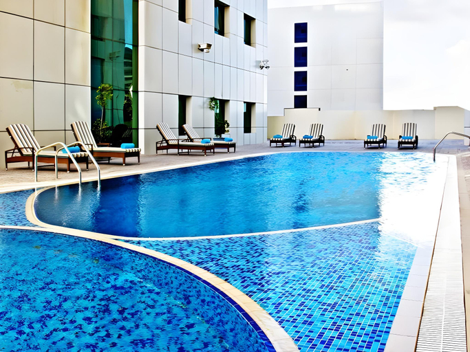 Sport & Beauty 2, Ramada By Wyndham Doha Old Town, Doha