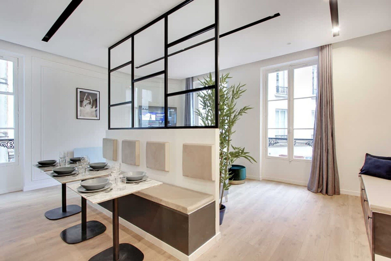 Dining 4, Superb apartment with AC - Center of Paris, Paris