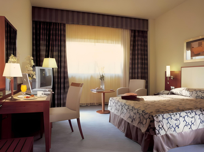 Bedroom 2, Elba Almeria Business & Convention Hotel., Almería