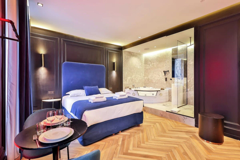 Room 3, Wonderful Suite With AC Le Marais Beaubourg, Paris