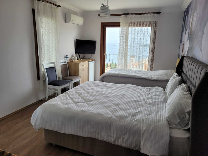 Bedroom 4, Terrace Urla, Urla