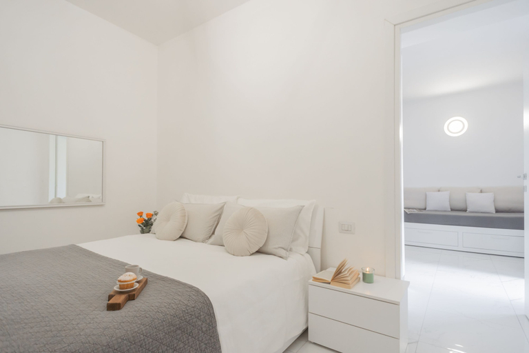 Bedroom 4, Luce Apartment in Como, Como