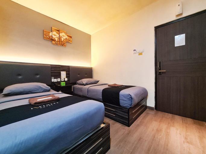 Bedroom 6