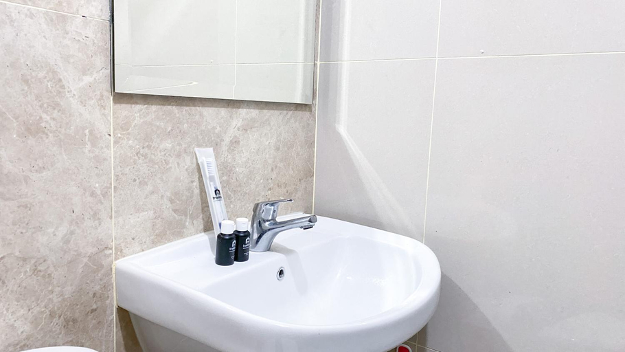 Others 4, Cozy Studio Transpark Cibubur Apt By Travelio, Depok