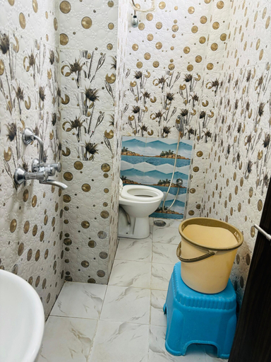 Bathroom 5, S R HOTEL, Varanasi