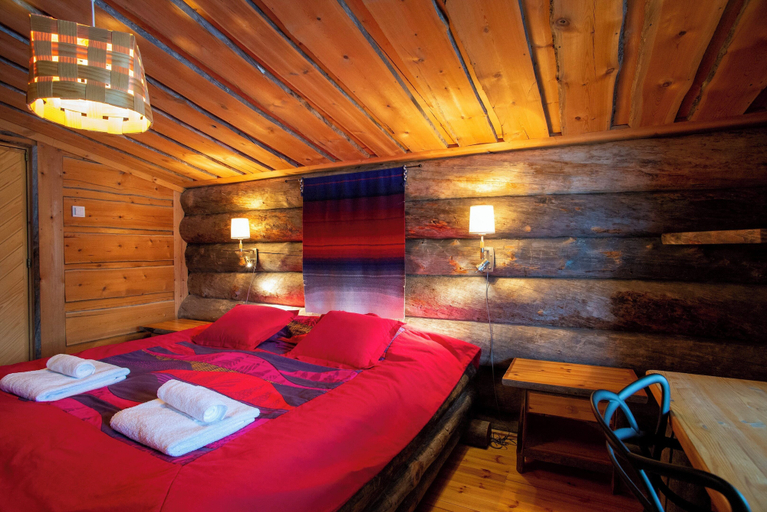Bedroom 4, Kakslauttanen Arctic Resort, Lapland