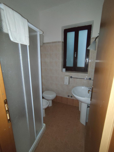 Bathroom 3, Hotel il Rifugio del Lupo scanno, L'Aquila