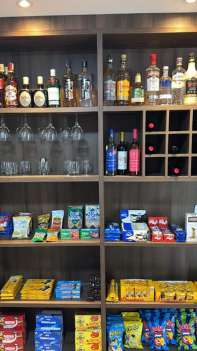 Food & Drinks 5, Seller Hotel, Sobral