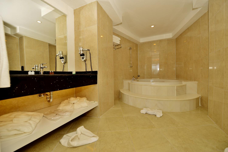 Bathroom 5, Green Nature Diamond Hotel, Marmaris
