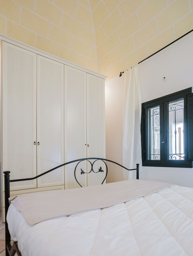Room 5, Casa Libertà 32, Trapani