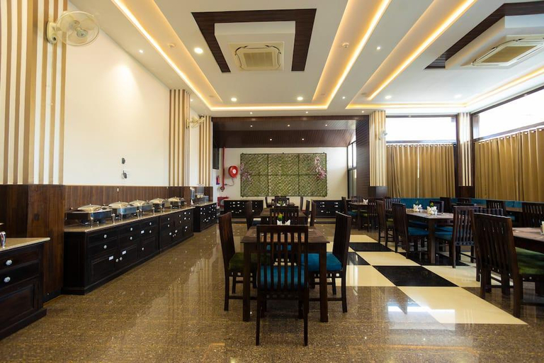 Food & Drinks 5, clover inn, Udaipur