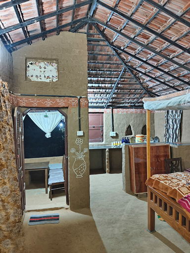 Bedroom, Shiva kashi Home stay, West Nimar