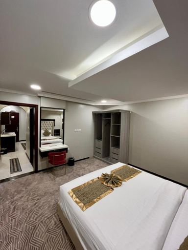 Bedroom 4, ASAL A AL-shorouk - Authenticity of the Sunrise for Hotel Suites, Al Khobar