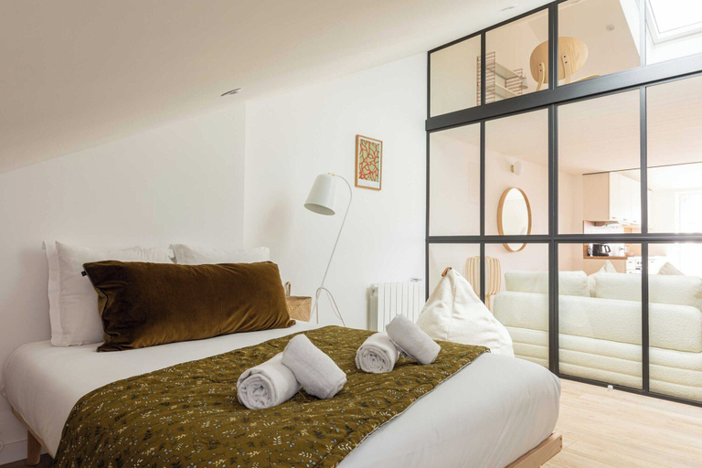Room 4, Dify Paradis - 10 Min Centre de Lyon, Rhône