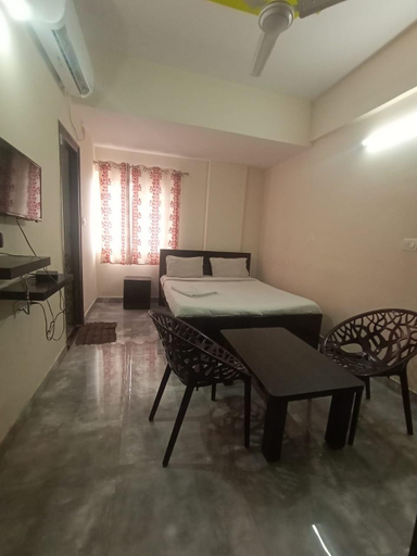 Others 2, iROOMZ S V Comforts, Bangalore