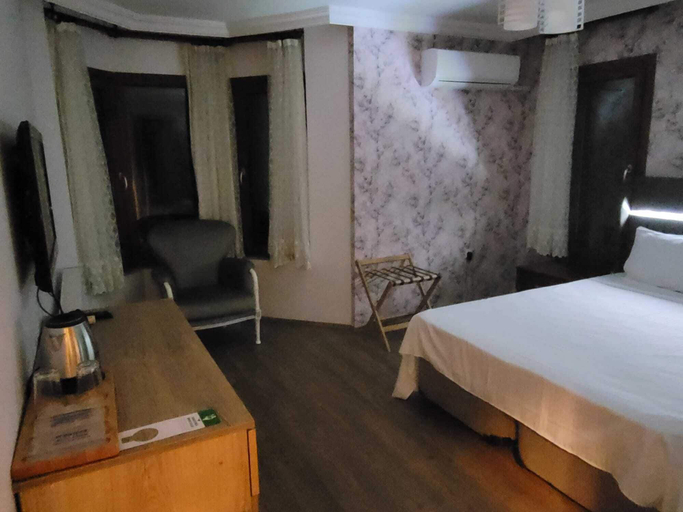 Bedroom 3, Terrace Urla, Urla