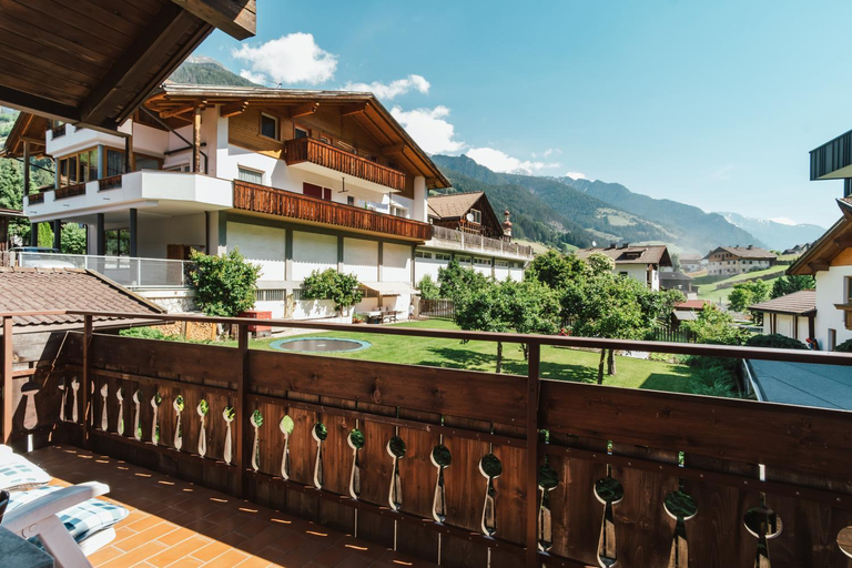Others 2, Hotel Residence Griesfeld, Bolzano