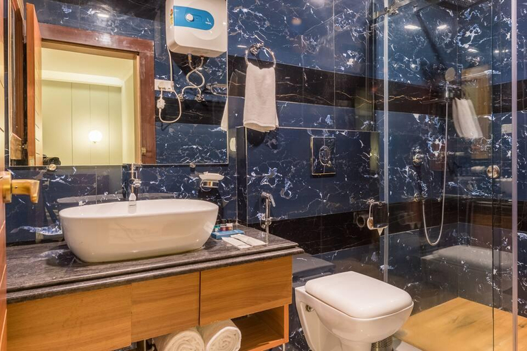 Bathroom, Udaan Alpine Resort, Gangtok, East Sikkim