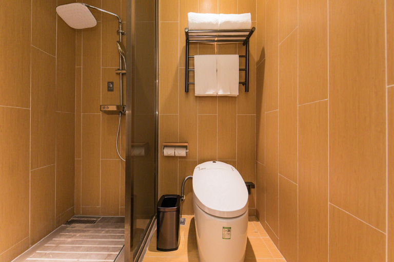 Bathroom 4, JI Hotel Shanghai People's Square North Cheng, Shanghai