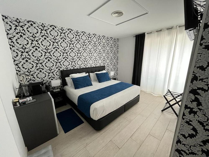 Others 5, Hostal Boutique I Host You, Madrid
