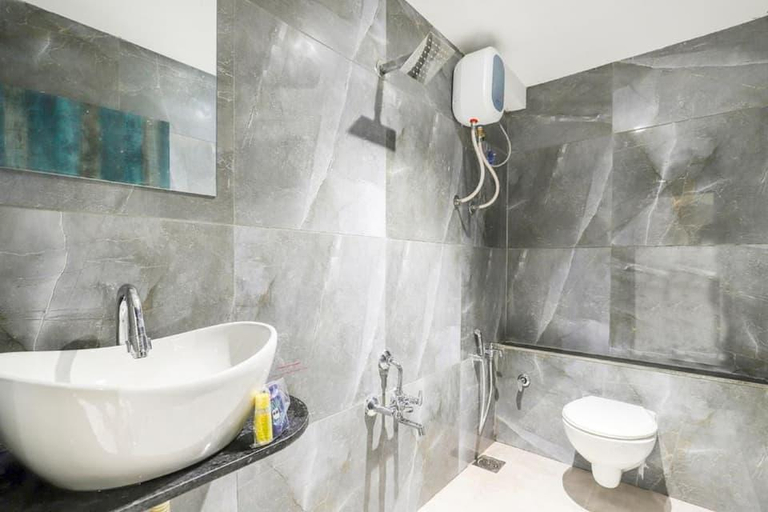 Bathroom, Hotel Prime Villa, Ahmadabad