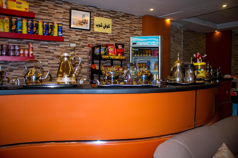 Food & Drinks, Al Muteb Suites Al Falah 1, Riyadh