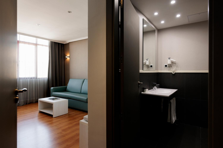 Bathroom 4, Hotel Pax Guadalajara, Guadalajara