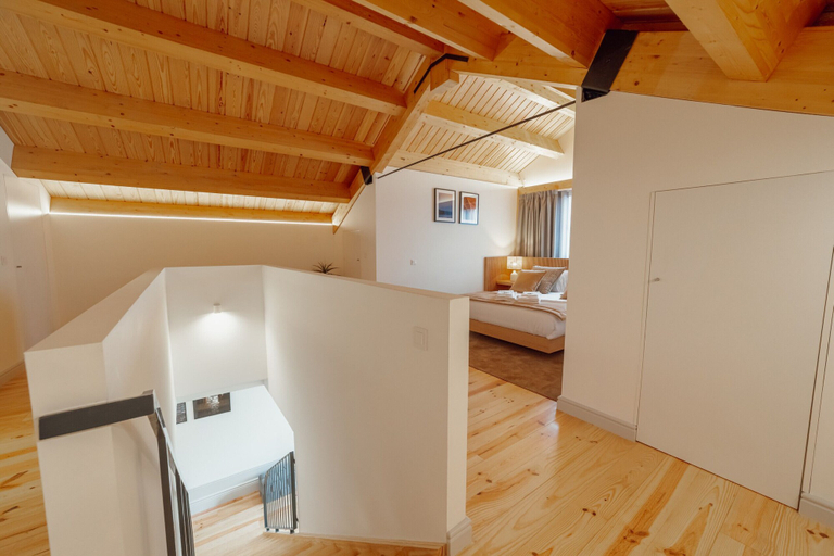Room 2, Heart OF Porto Apartment E Duplex by Vacationy, Porto