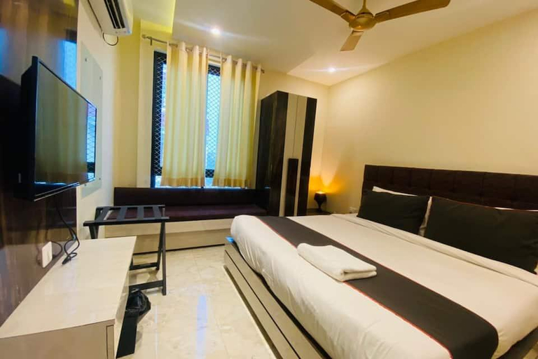 Bedroom 3, Hotel Vrindavan Palace, Varanasi