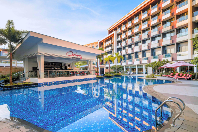 Sport & Beauty 3, MCollection - Poolside Escape Near Boracay’s Iconic Keyhole, Malay