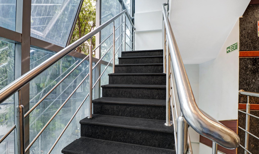 Public Area 3, Itsy Hotels Elmas Golden Key, Bangalore